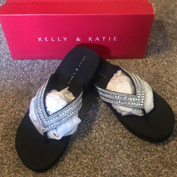 Kelly & Katie Shoes - BRAND NEW flip flops!